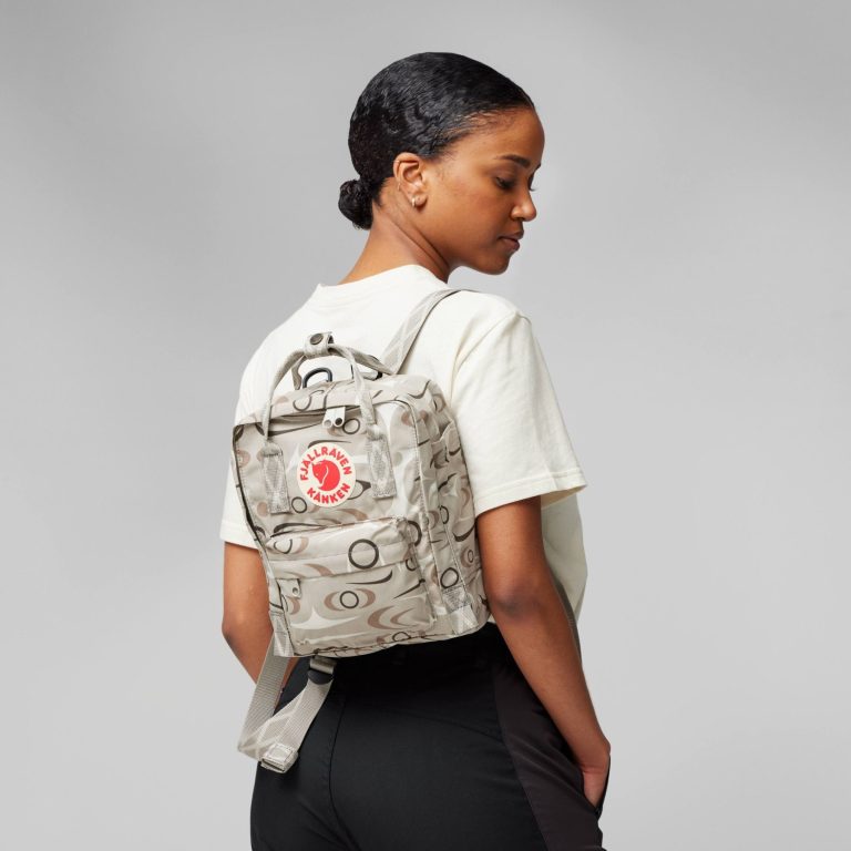 fjaellraeven-kanken-art-mini-backpack-sey-4-1591452